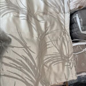 Stylish Cream  Leaf Pattern Pillows set of 2